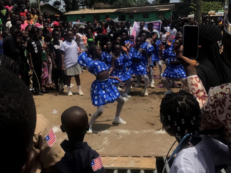 439011564_427349703275886_2138828091632292875_n